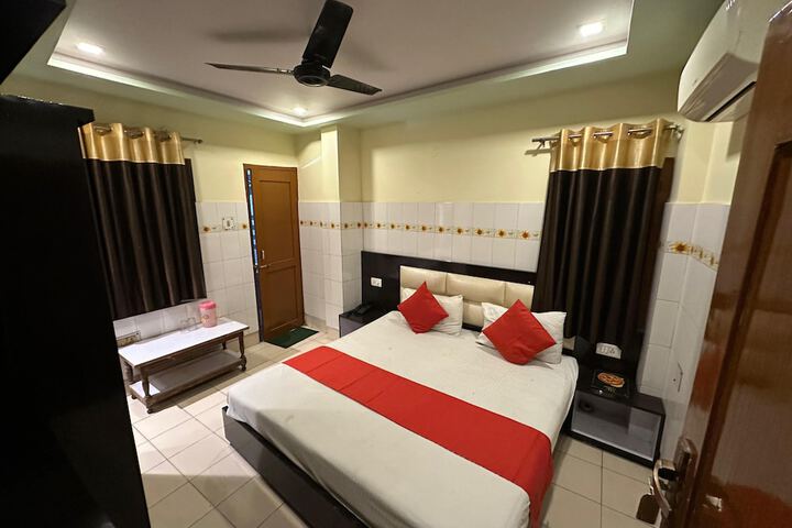 Room 19 of 27