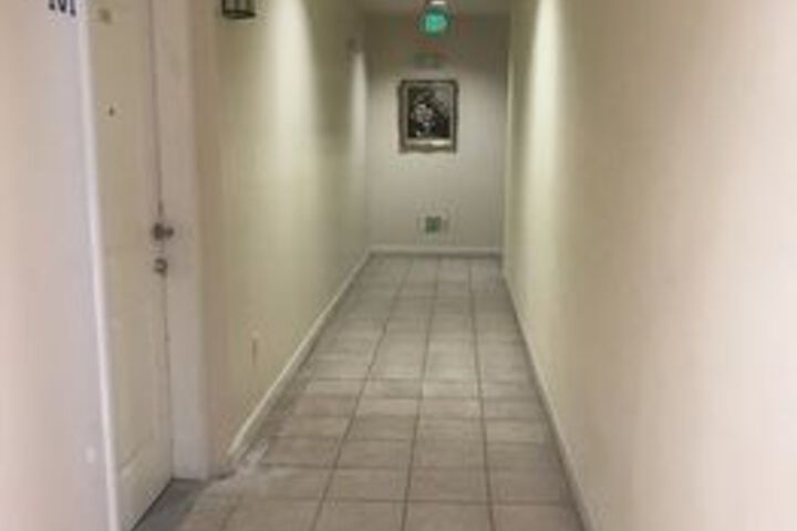 Ballroom/Hall 52 of 119