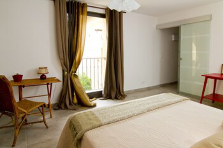 Room 17 of 23