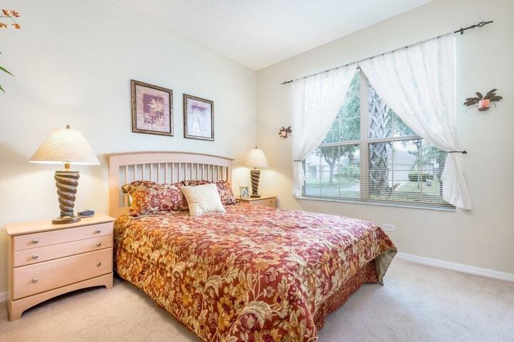 Room 3 of 414