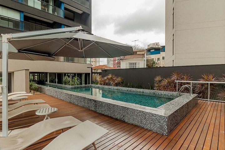 Pool 19 of 34