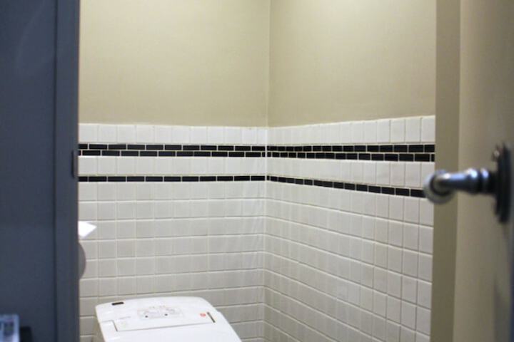 Room 63 of 92