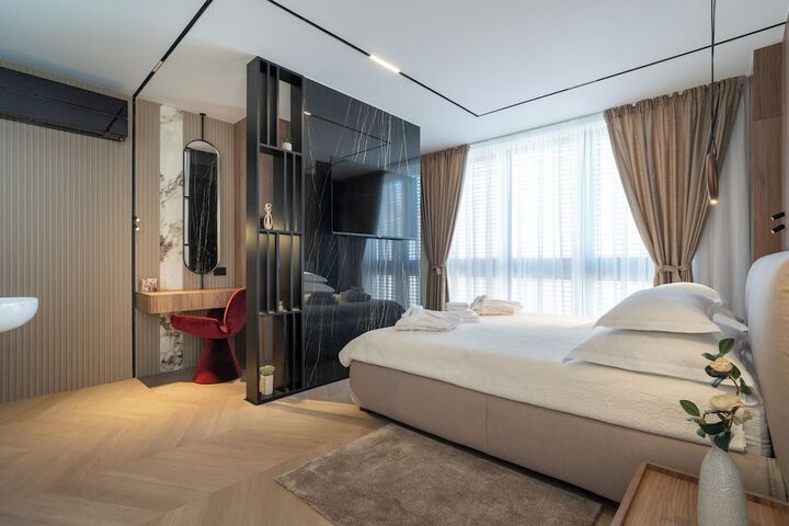 Room 20 of 45