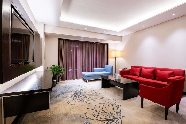 Room 20 of 92
