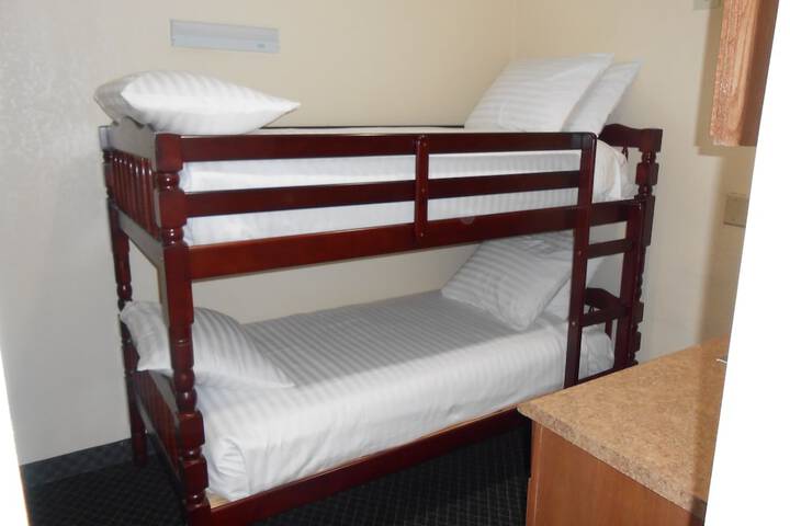 Superior 2 Queen Beds (8 of 25)