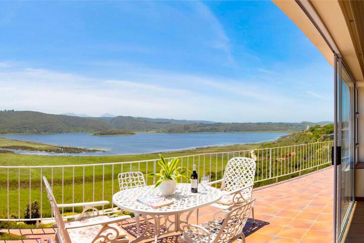 Wilderness Lake View Self-Catering
