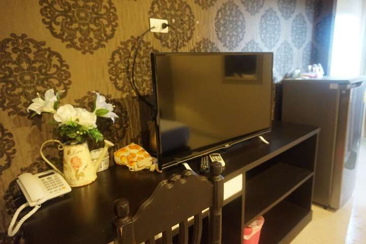 Room 34 of 50