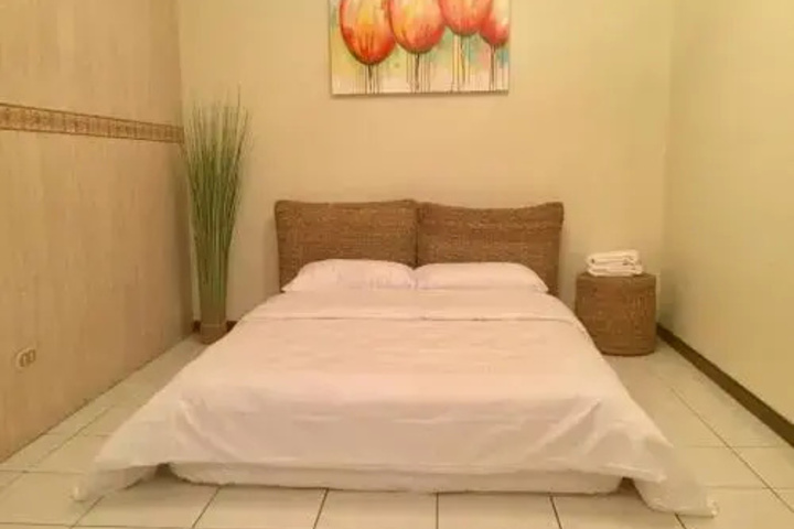 Room 2 of 15