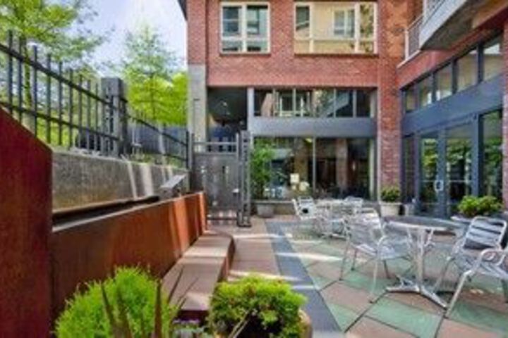 Terrace/Patio 18 of 22