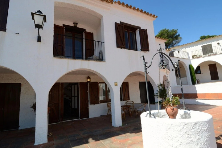 Casa Plaça Dels Pous 3
