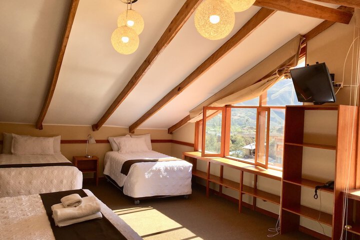 Room 8 of 109