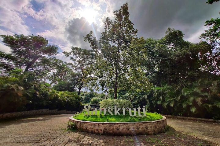 Pushpam sanskruti Resort in Karjat