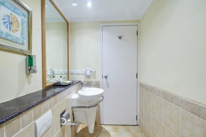 Bath Interior