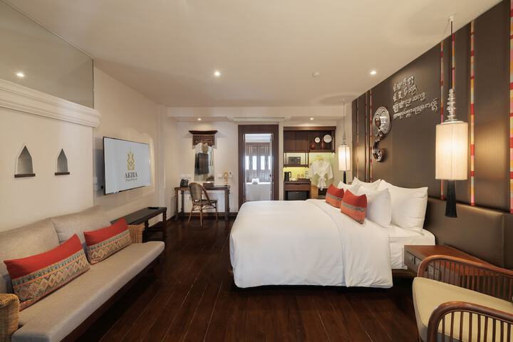 Room 8 of 46