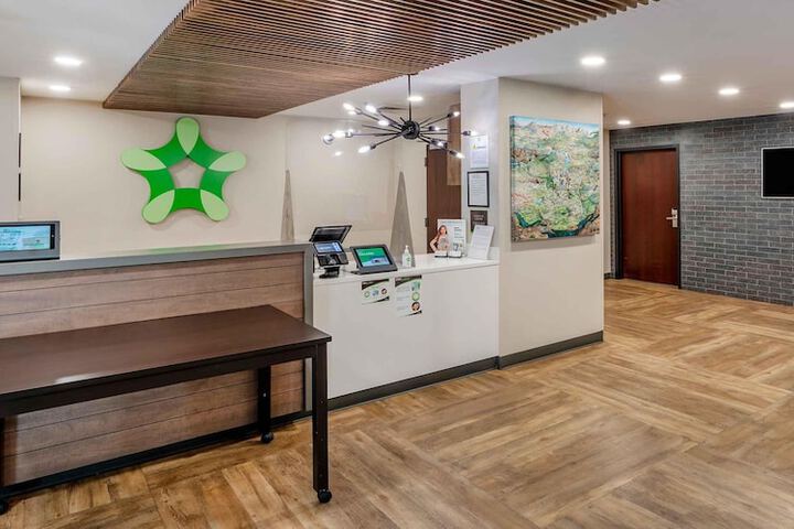 Lobby Entry