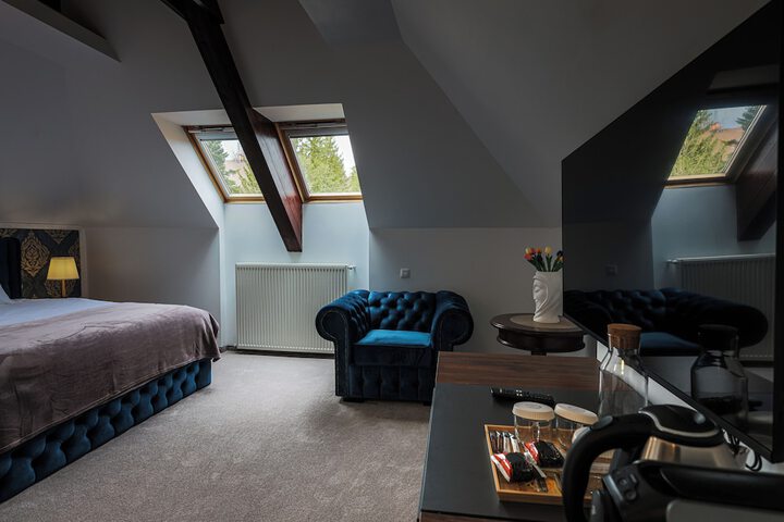 Room 11 of 70