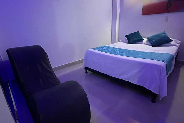Room 21 of 41