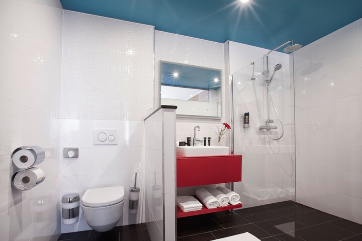 Bath Interior