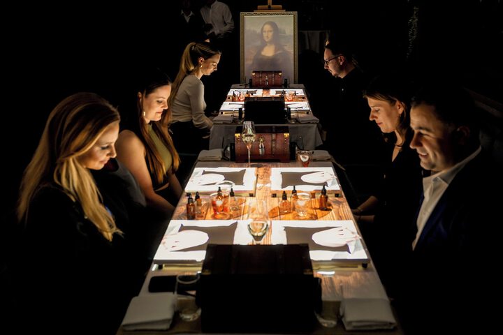 Dining 56 of 87