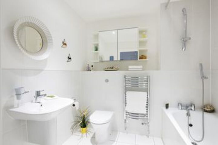 Room 5 of 20