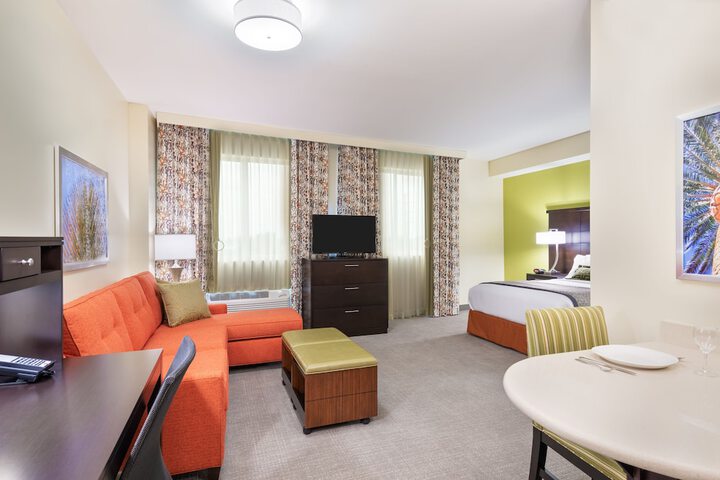 Studio Suite Double Bed (6 of 15)