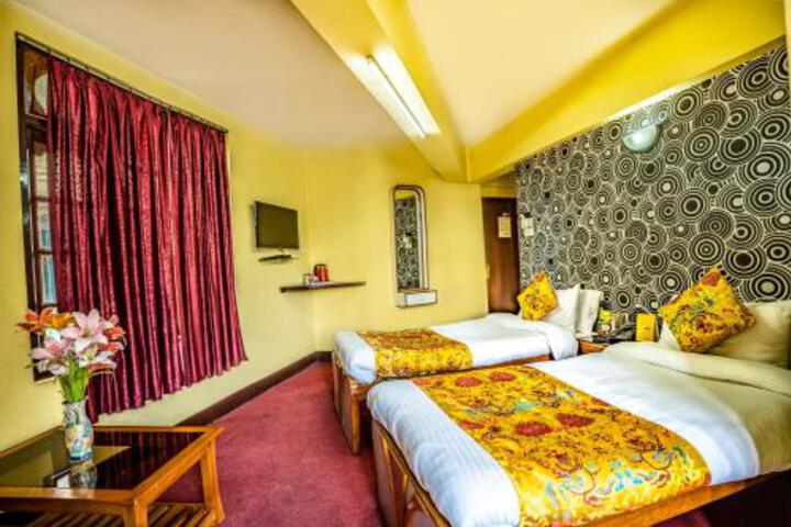 Room 9 of 24