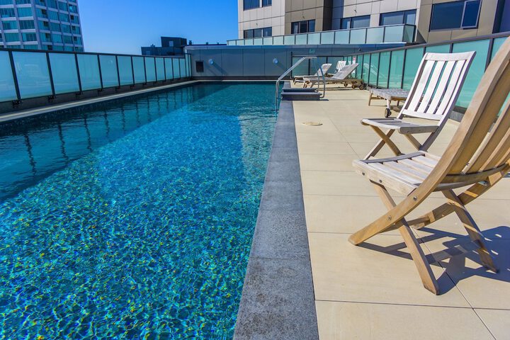 Hotel with Pool