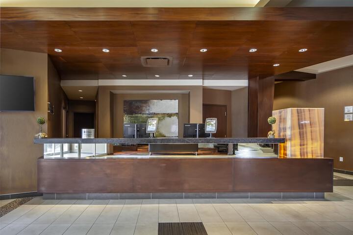Lobby Entry