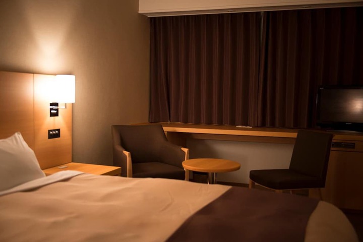 Room 22 of 43