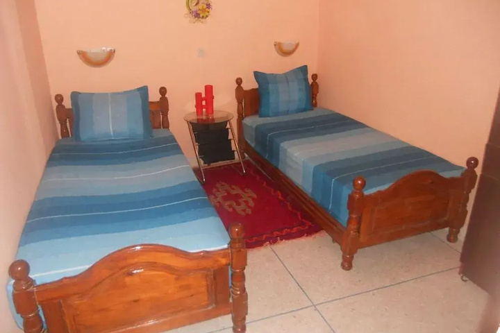 Room 4 of 20