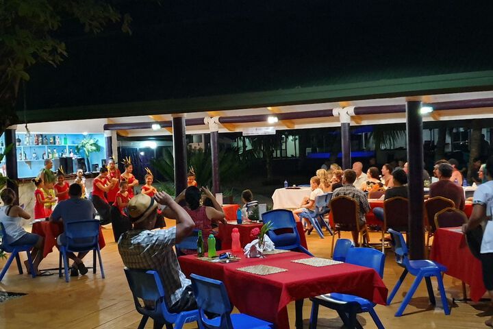 Dining 82 of 94