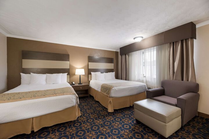 Room 15 of 30