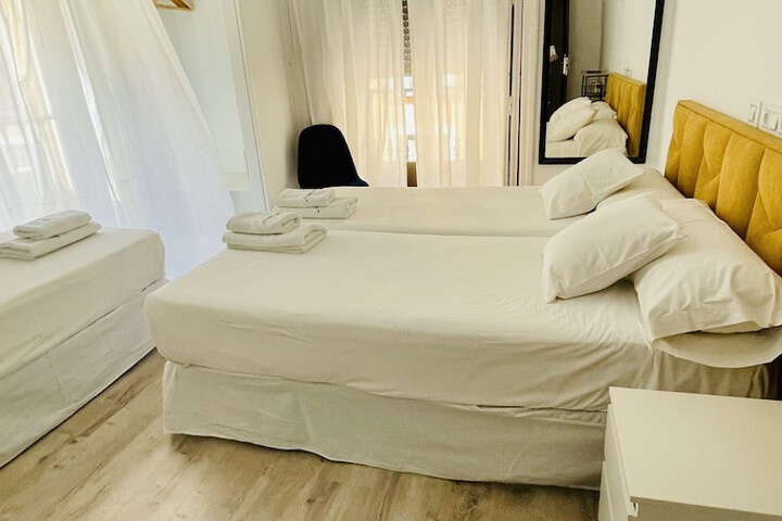 Room 7 of 50