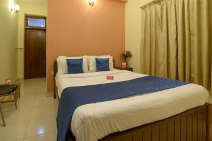 OYO Rooms Near Dukles Hospital Candolim