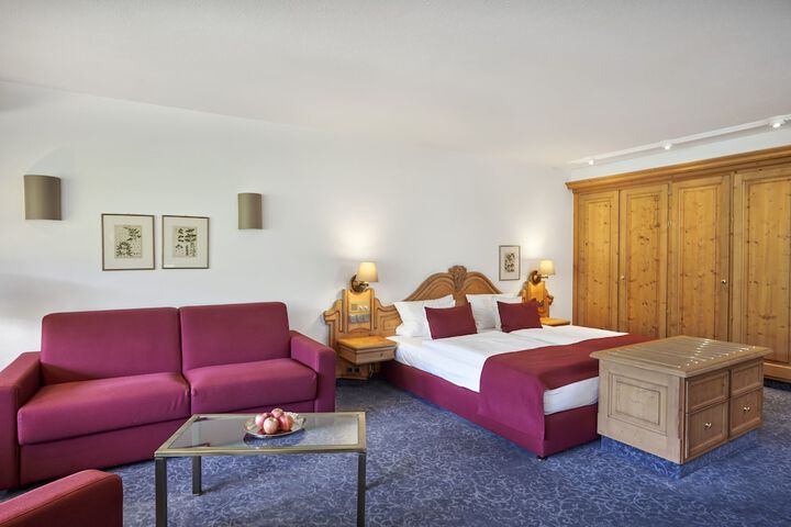 Room 32 of 108