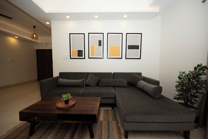 Hotel Interior 18 of 118