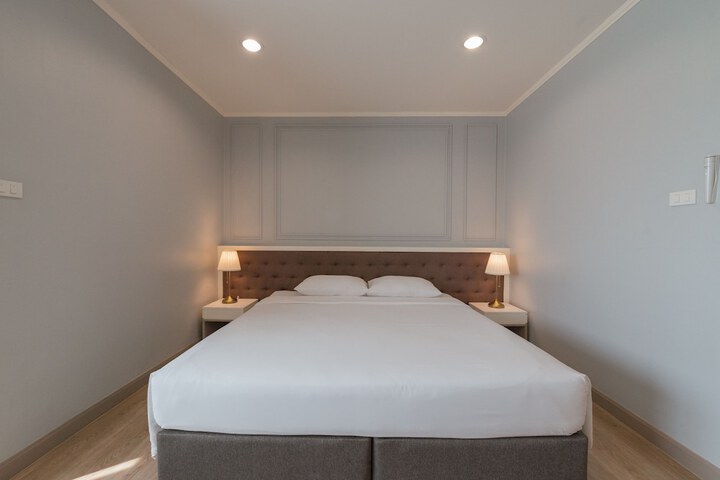 Room 18 of 110