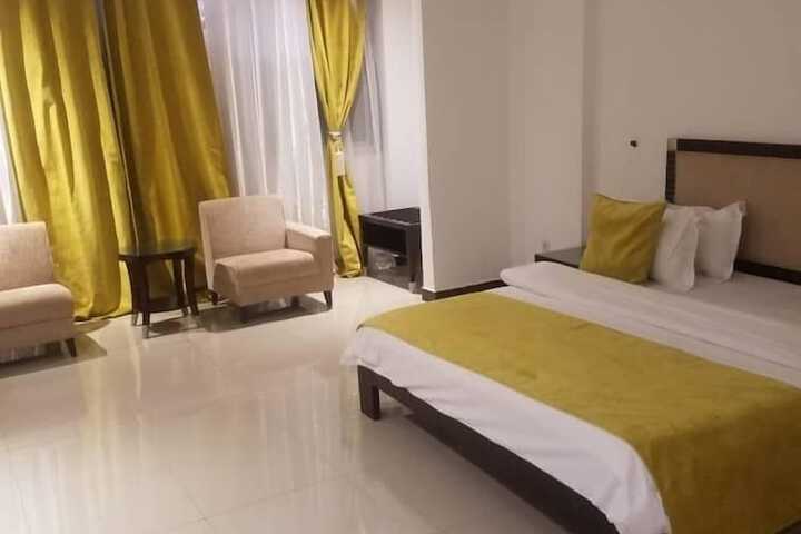 Room 22 of 50