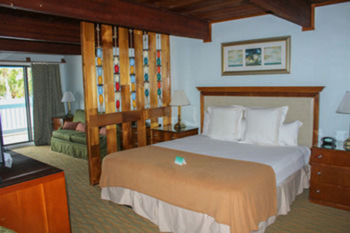 Room 56 of 82