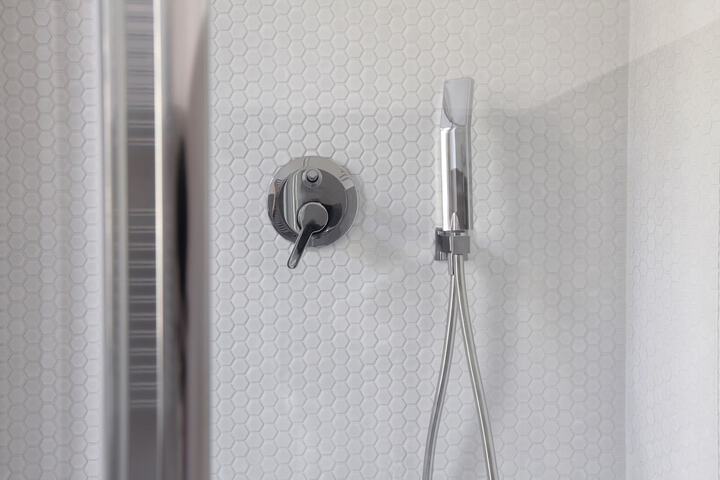 Room 85 of 155