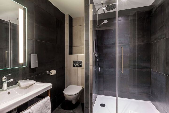 Bathroom Interior Photo