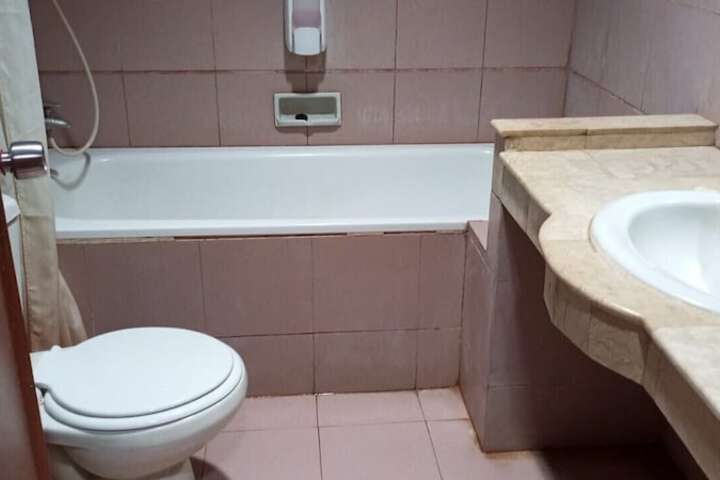 Room 16 of 20