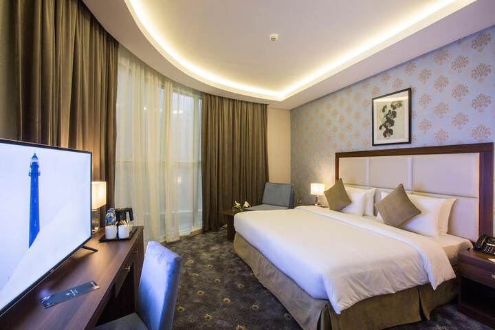 Room 21 of 61