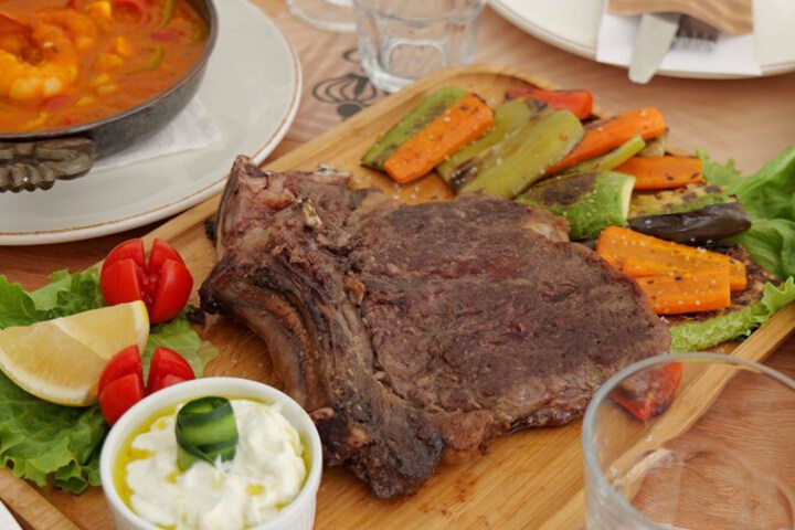 Dining 49 of 79