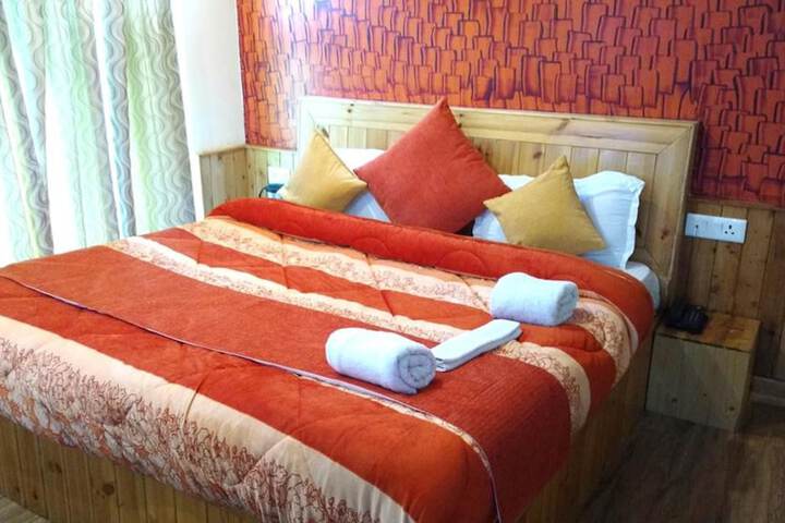 Room 12 of 31