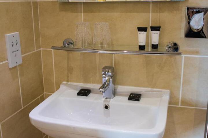 Photo 25