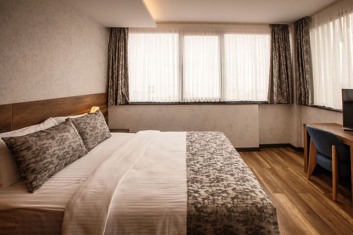 Room 21 of 58