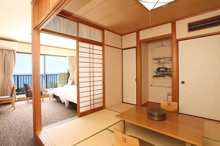 Room 14 of 44