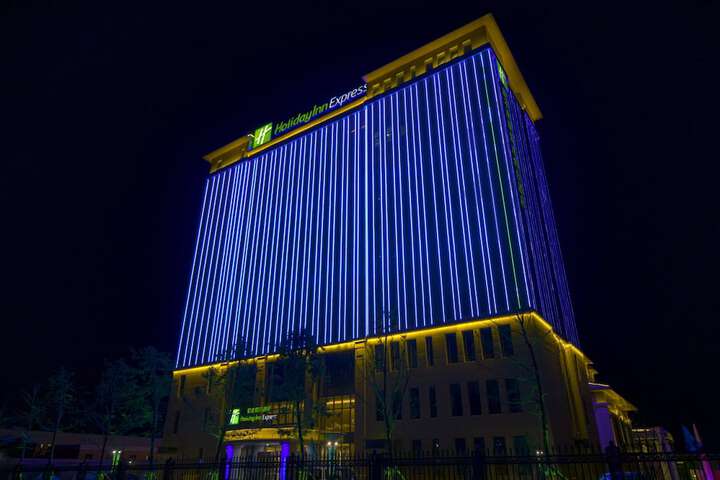 Hotel 32 of 39