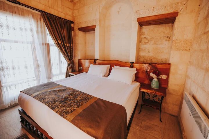 Room 20 of 85